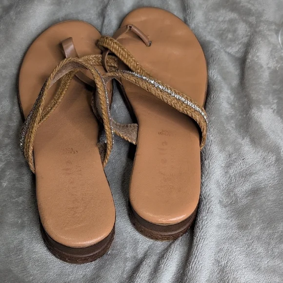 Mariiella Braided Tan Sandals size 9.5M - Picture 4 of 9